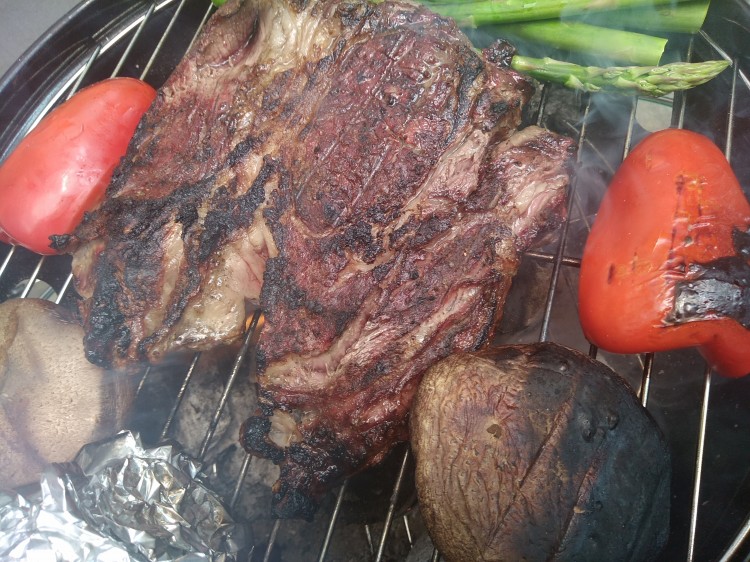 休日ランチはワイルドに厚切り肉でｂｂｑ 高崎の不動産会社アンサーのブログ
